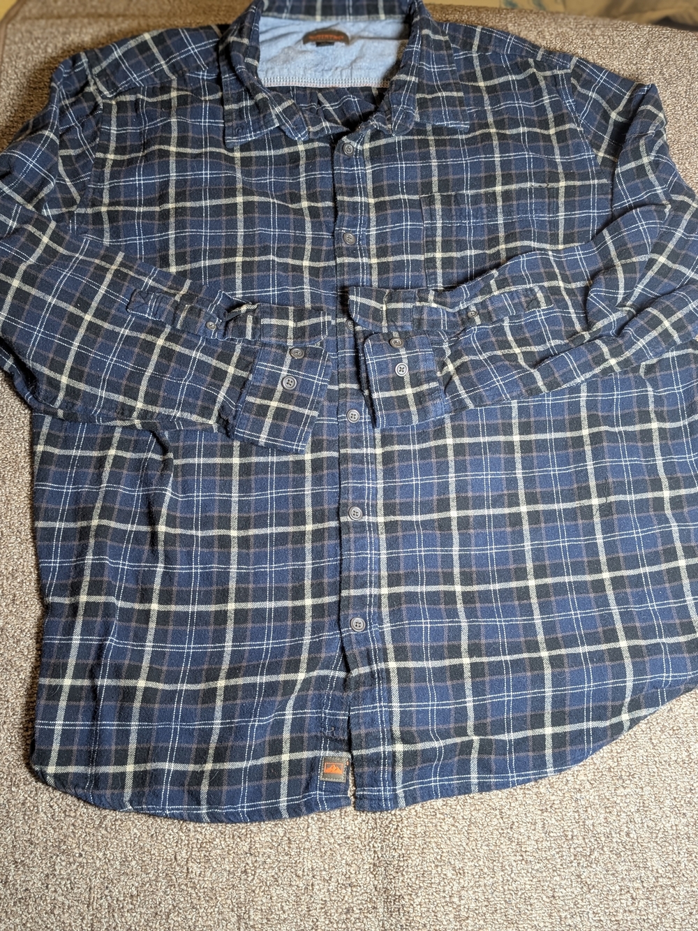 Northwest Territories Men's Blue Plaid Flannel Button Up Shirt Size 2XL